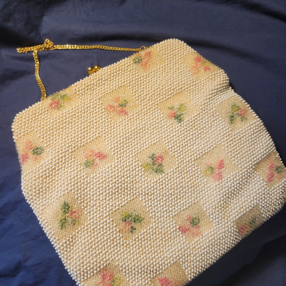 1950's vintage Lumured beaded floral bag.  Pink roses on white